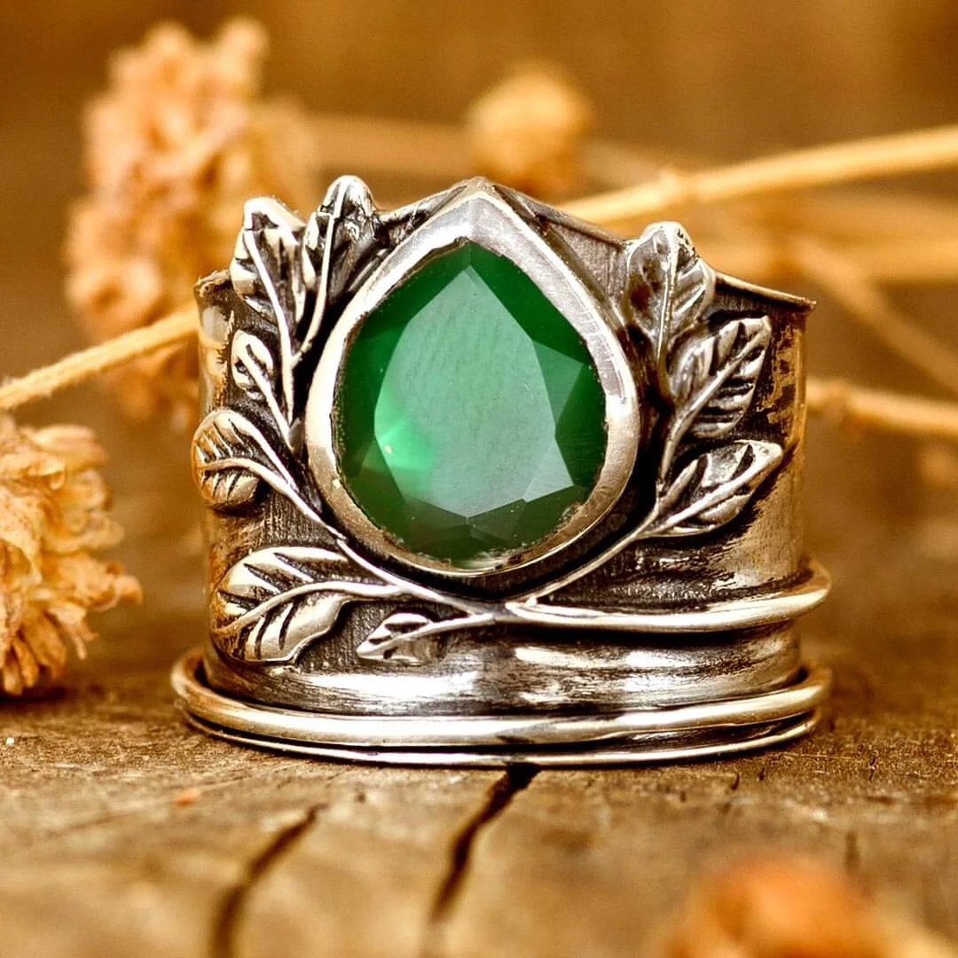 Leaves Onyx Fidget Ring