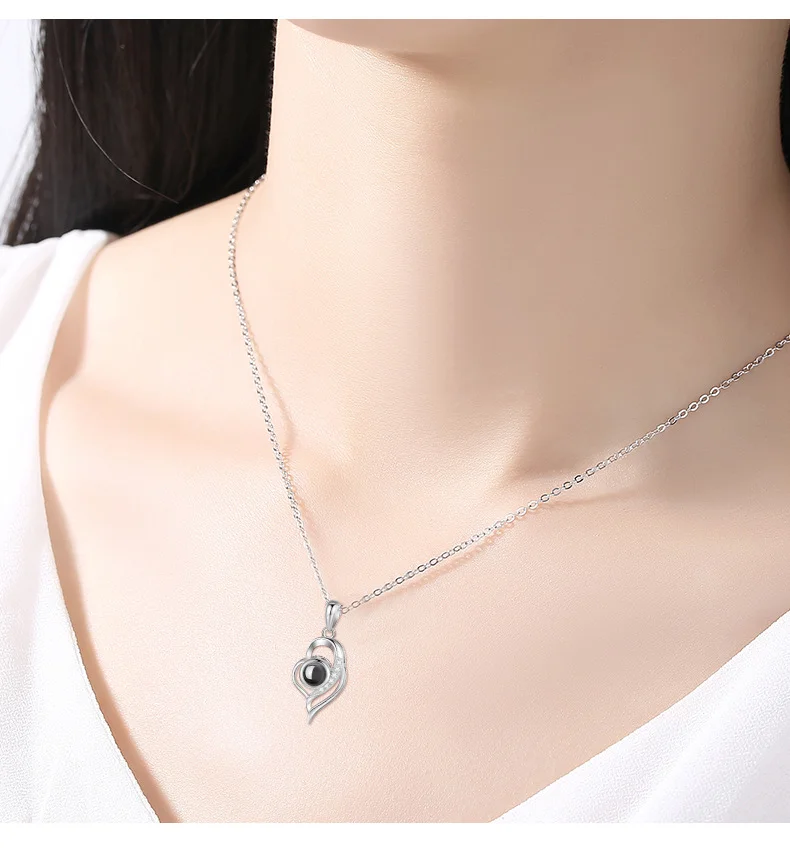 Custom projection necklace women