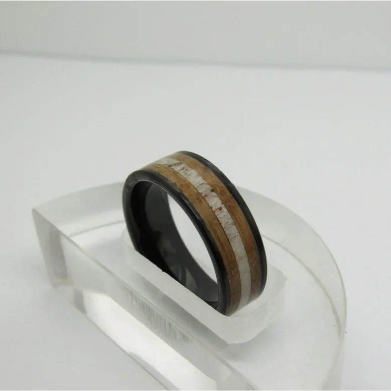 8MM&nbsp;Flat Retro Black Sides Tungsten Carbide Rings With Wood Paneling And Antler In The Middle Womens Or Men