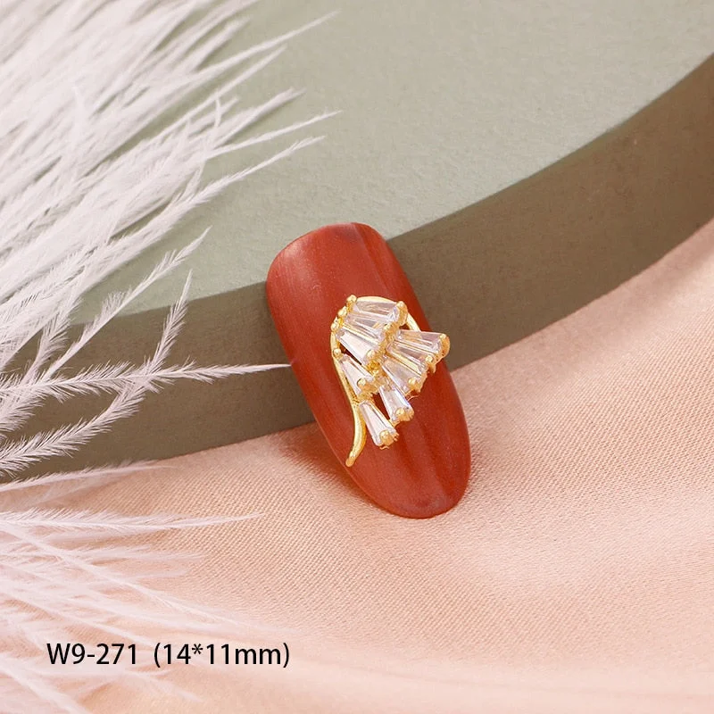 2pcs 2021 New 3D Metal Zircon Nail Art Jewelry Top Zircon Crystal Manicure Zircon Diamond Pendant Japanese Nail Decoration