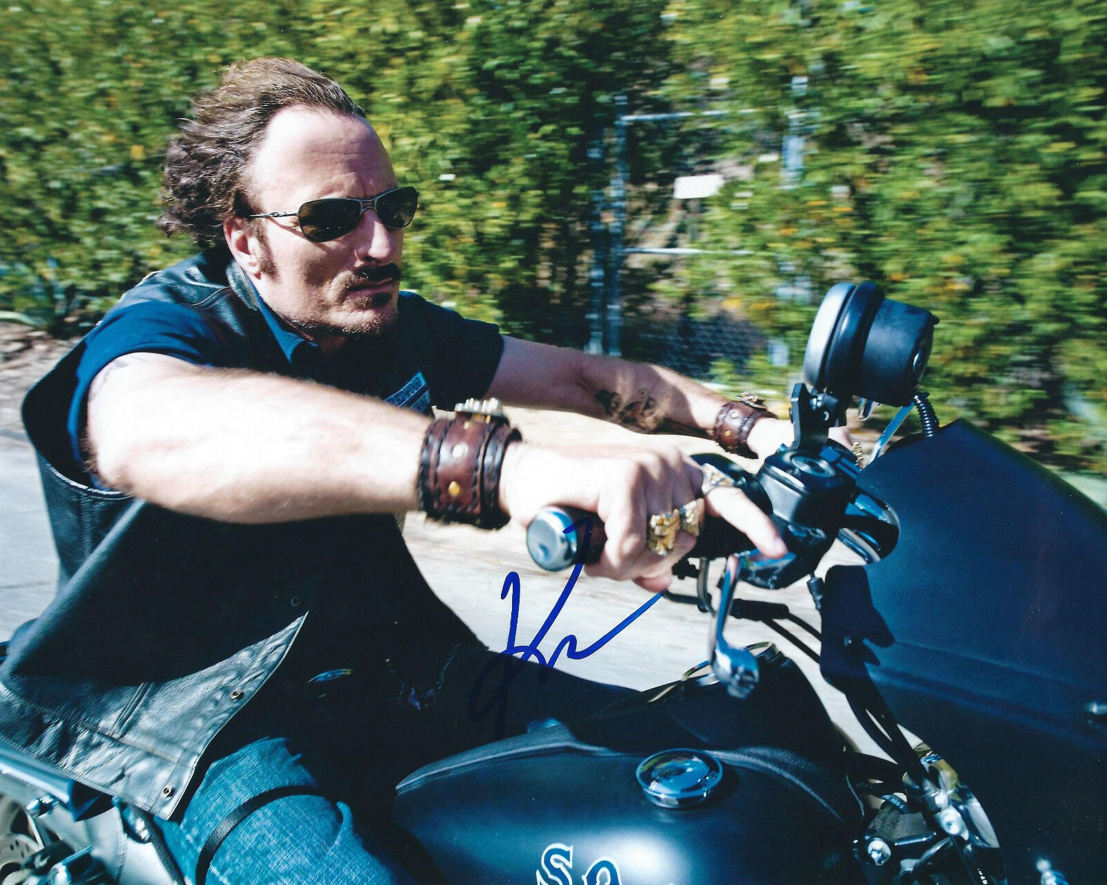 KIM COATES SONS OF ANARCHY AUTOGRAPHED Photo Poster painting SIGNED 8X10 #1 ALEXANDER TIG TRAGER