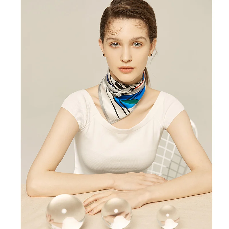 Silk Scarf Dining Table Motif For Women