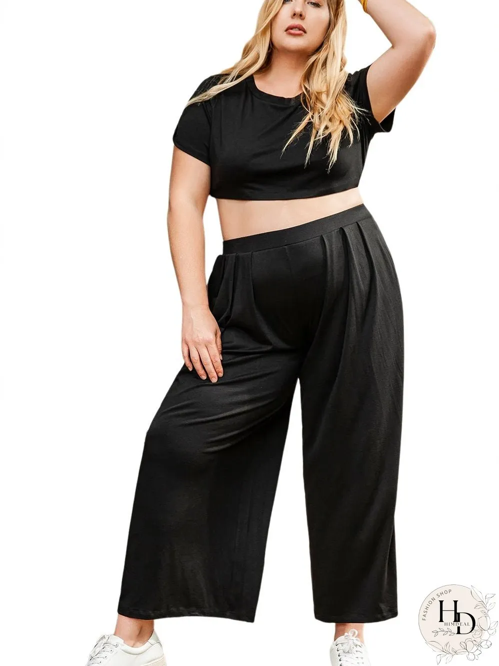 Black Plus Size Crop T-Shirt and Pleated Wide Leg Pants Set