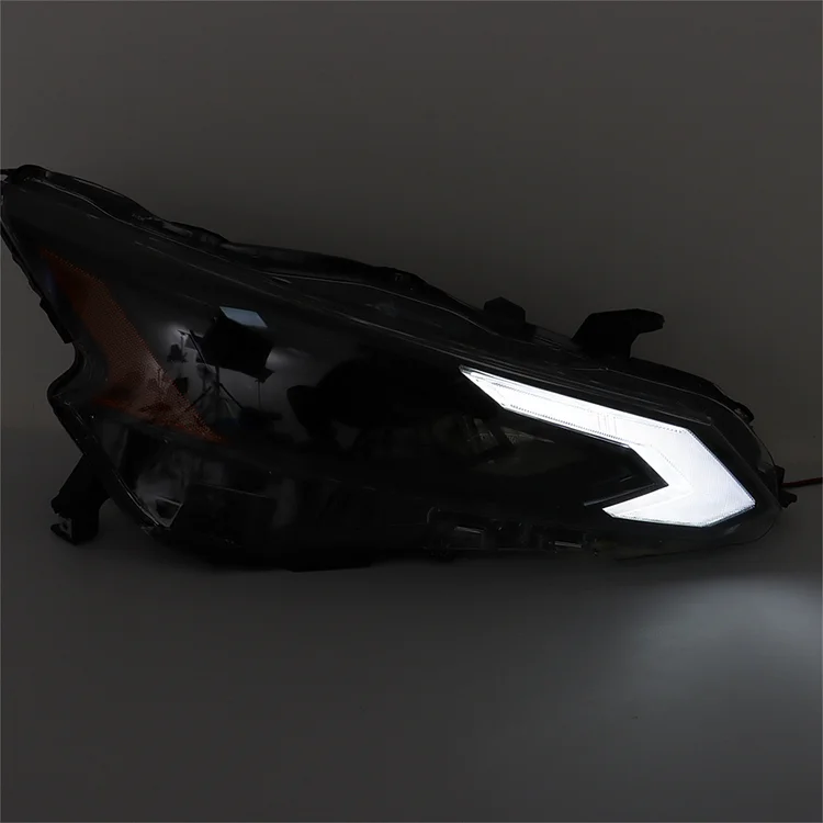 SEBLAFF Headlight Assembly Replacement for 2022 2023 Altima Headlamp Right Side Black Housing Clear Lens