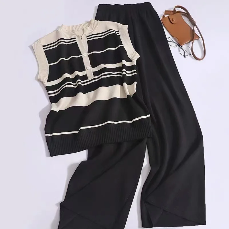 Brownm Brownm Suit Women's Korean Version Of Sleeveless Collars With Striped Knitted Shirt Tops Two Sets Of Leisure High-Rise Broad Leggings