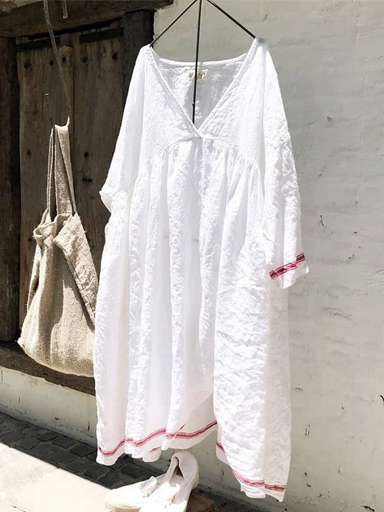 Women's short-sleeved V-neck dress