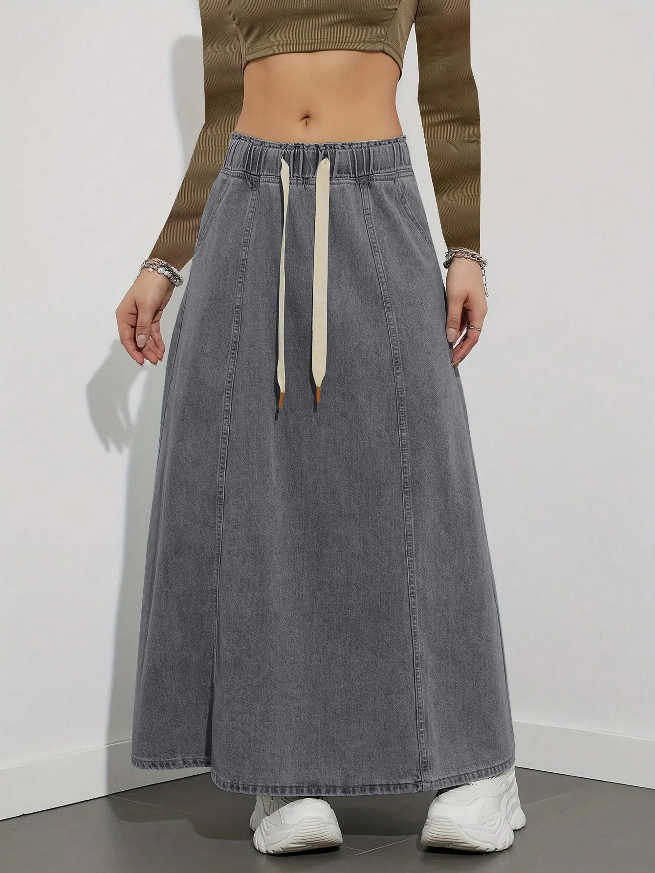 Women Elastic Waist Denim Maxi Skirt