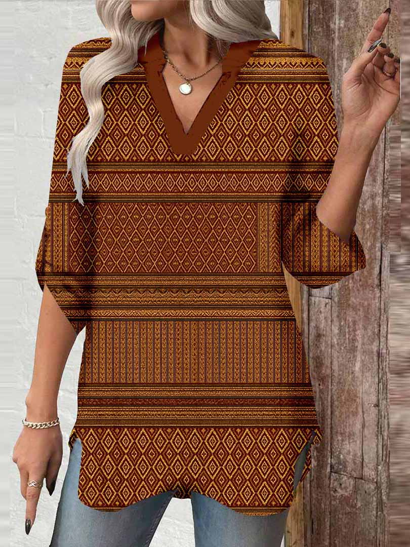 Women Checkered, Brown DZGA0332 3/4 Sleeve V-neck Printed Graphic Button Tops