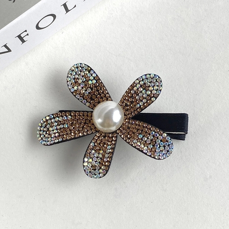Women’s Elegant Sweet Korean Style Flower Petal Plastic Inlay Artificial Pearls Rhinestones Hair Clip Hair Claws