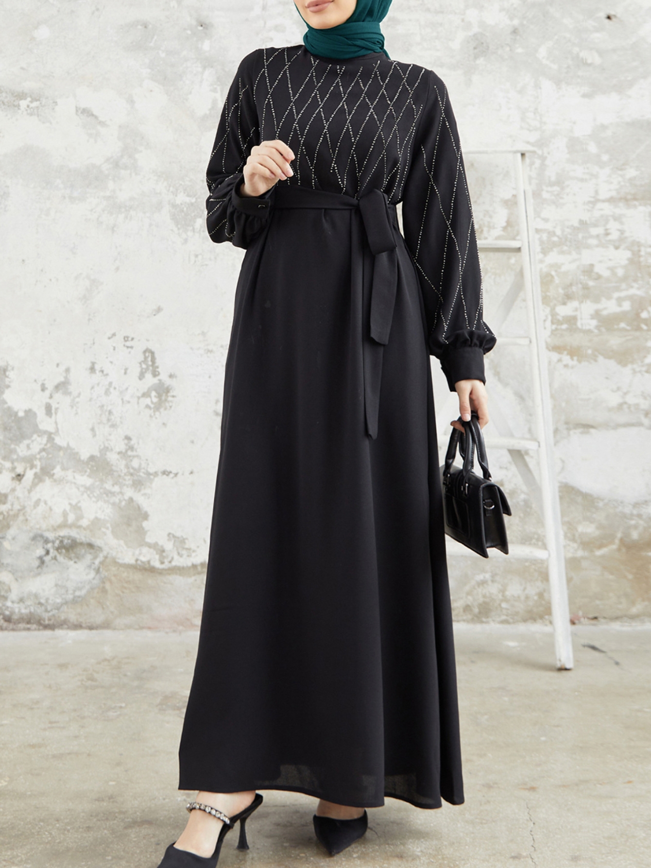 Elegant and Simple Hot Diamond Loose Long Skirt | Oxredo Shop Ramadan Sale