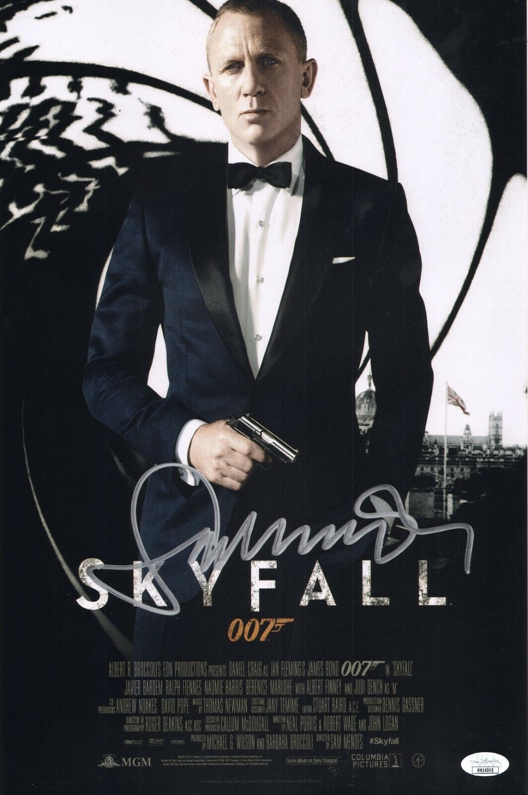 SAM MENDES Authentic Hand-Signed SKYFALL ~JAMES BOND 007