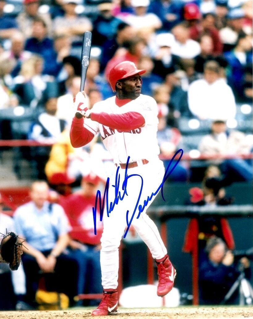 Signed 8x10 MICHAEL DEVEREAUX Texas Rangers Autographed Photo Poster painting - COA