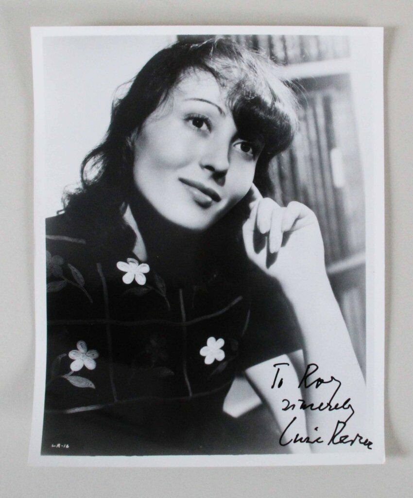 Luise Rainer Signed Photo Poster painting 8x10 - COA JSA