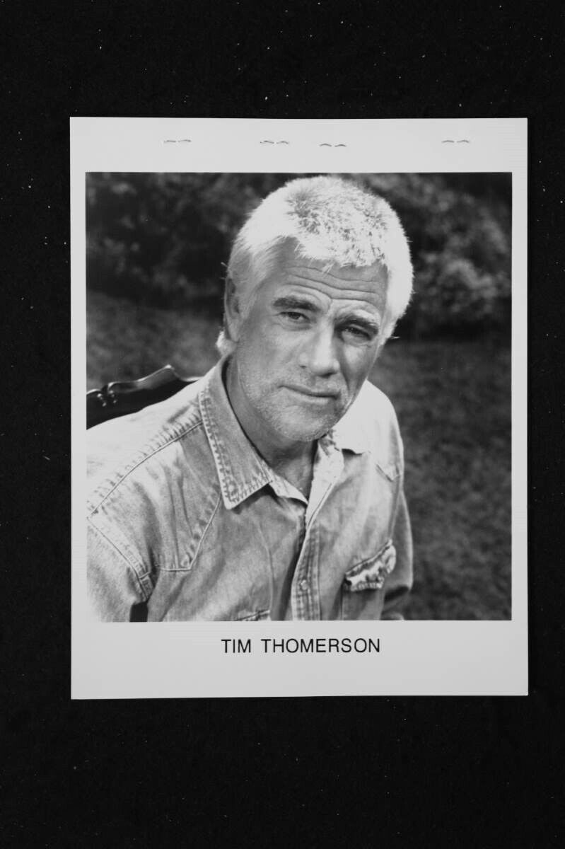 Tim Thomerson - 8x10 Headshot Photo Poster painting w/ Resume - Near Dark