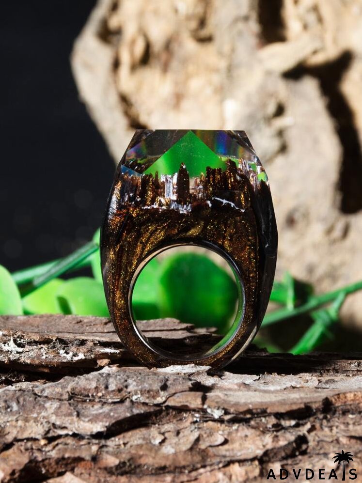 Glow In The Dark Flower Detail Chunky Ring