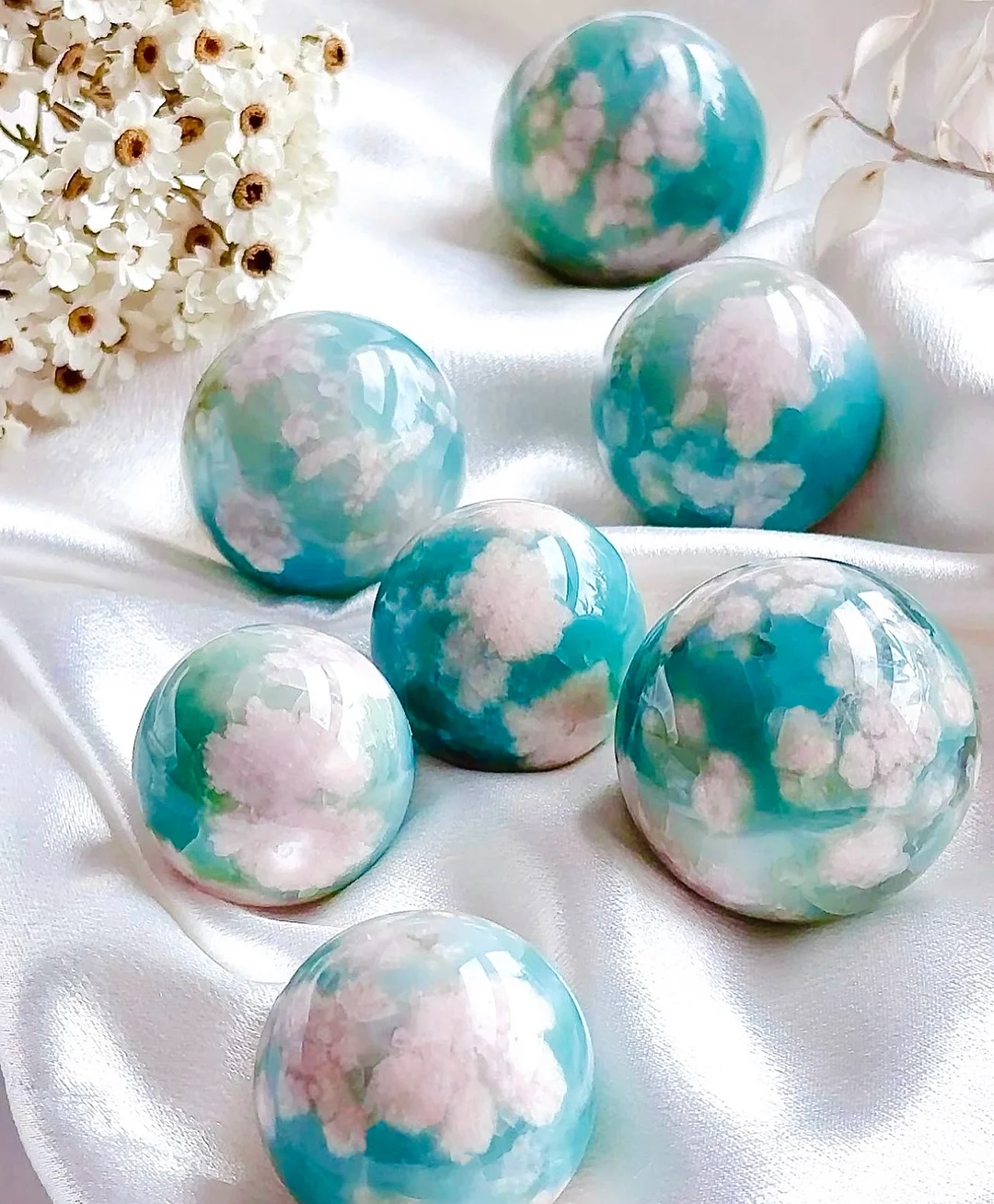 Green Flower agate sphere/1KG