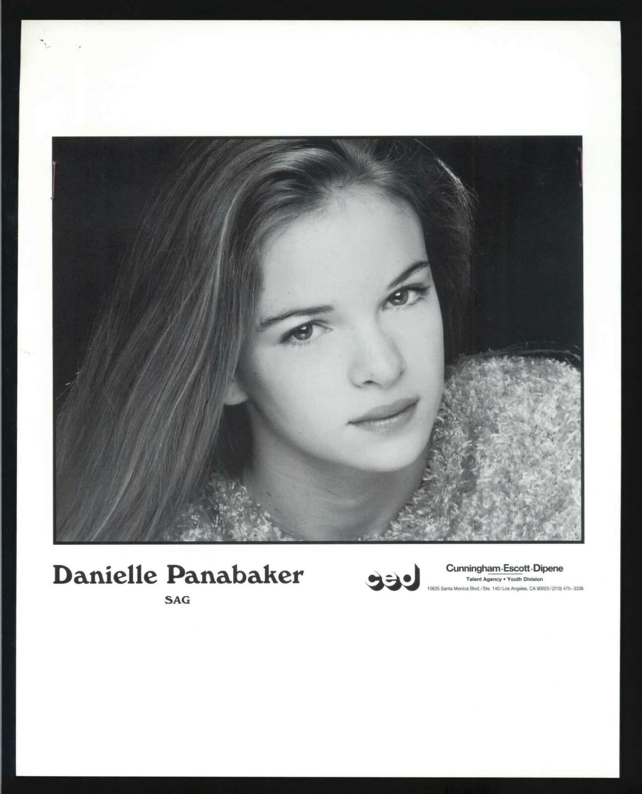 Danielle Panabaker - 8x10 Headshot Photo Poster painting w/ Resume - The Flash