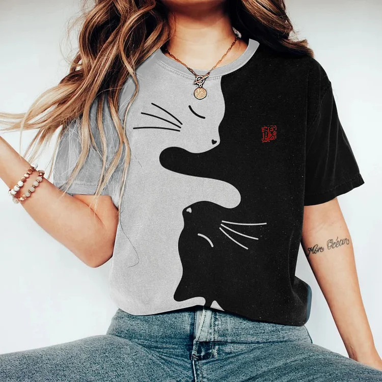 Abstract Cat Painting Art T-Shirt