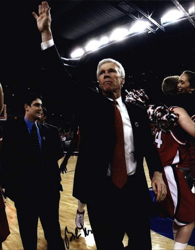 Bob Mckillop signed NBA basketball 8x10 Photo Poster painting W/Certificate Autographed 004