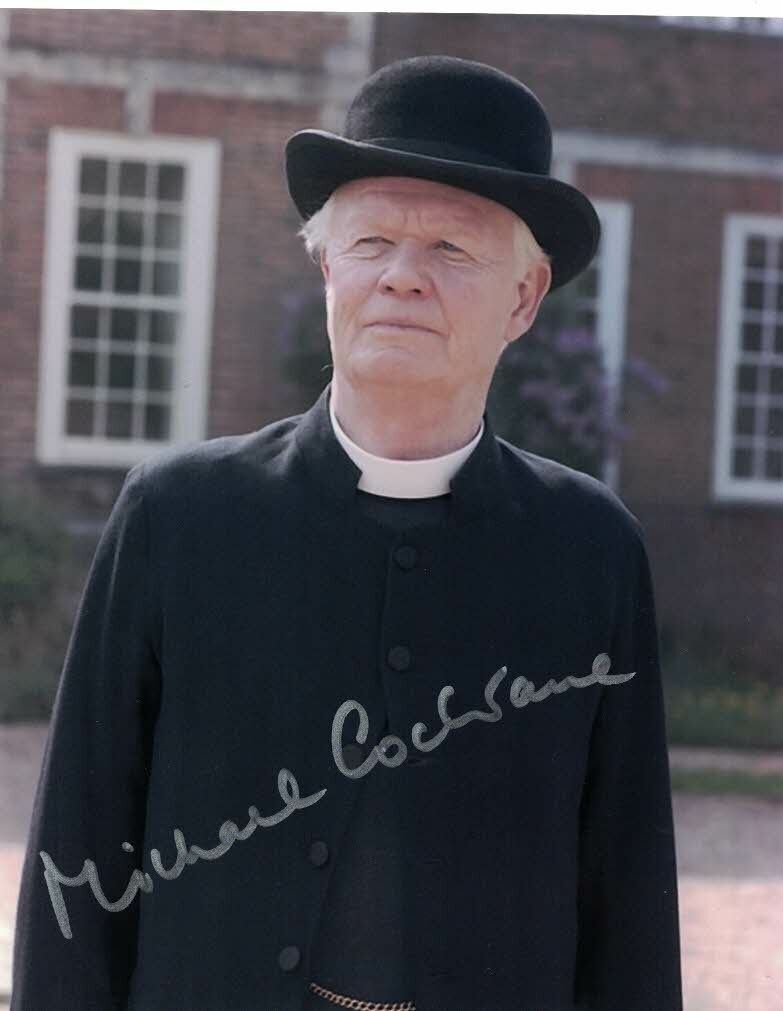 MICHAEL COCHRANE - Rev Travis in Downton Abbey hand signed 10 x 8 Photo Poster painting