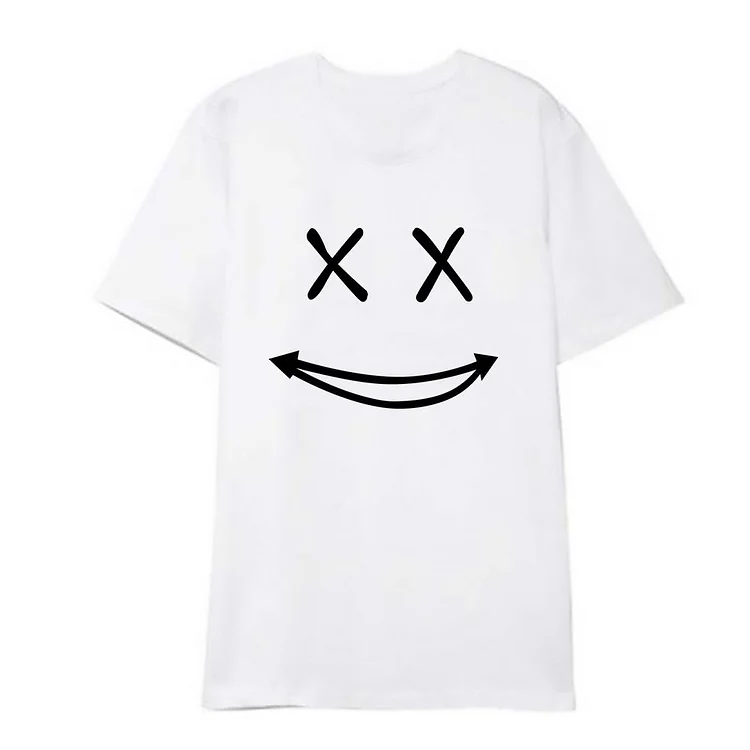 방탄소년단 Smiley Face Print T-Shirt