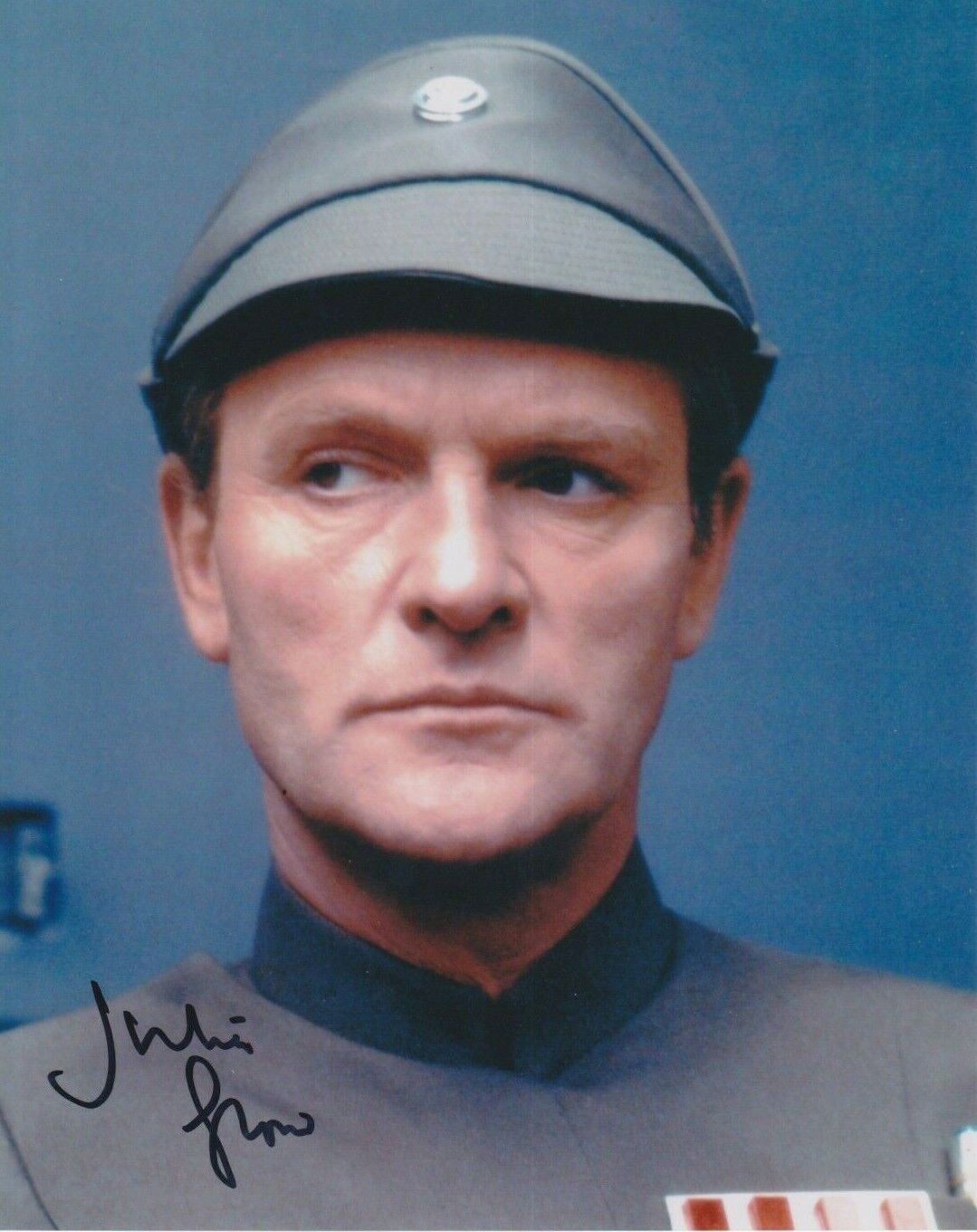 Julian Glover 10 x 8