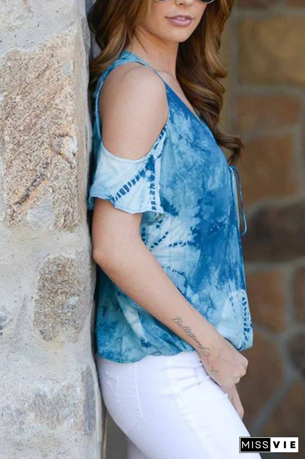 V Neck Tie Dry Ruffled T-shirt