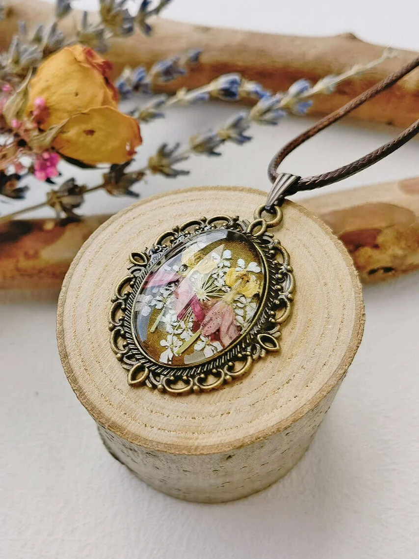 Gemini Dance Orchid Flower Round Vintage Necklace