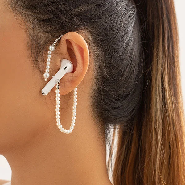 Modern Faux Pearl Tassel Ear Clip