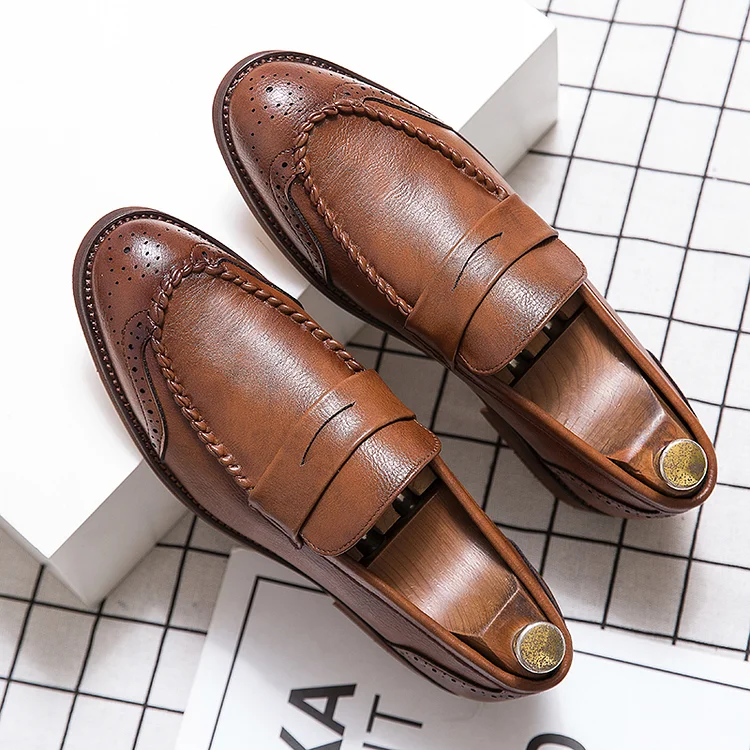 Kasomalang Brand Moccasins Loafers Men Slip-On Low Heel Casual Shoes 2025 Spring Anti-slip Wearable Leather Pointed Business Shoes for Men