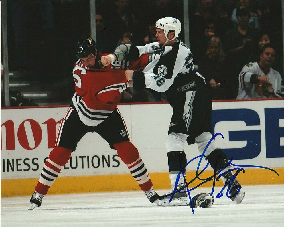 ANDRE ROY SIGNED TAMPA BAY LIGHTNING FIGHT 8x10 Photo Poster painting #2 Autograph