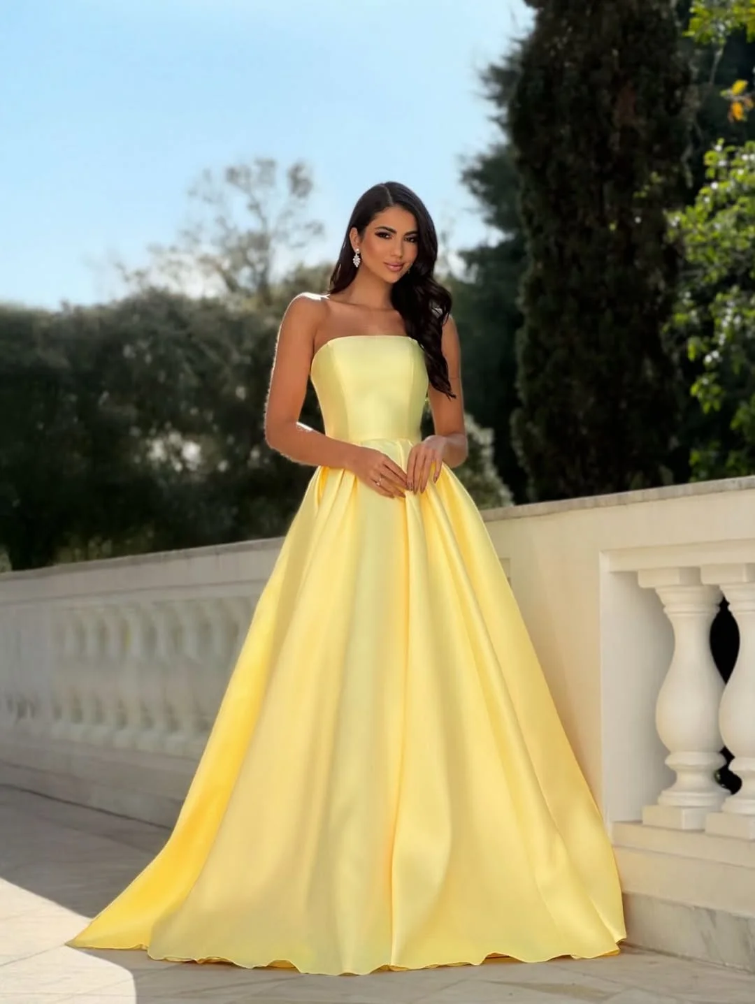 Romantic Light Yellow Straight Across Sleeveless Satin Prom Dress YK0232