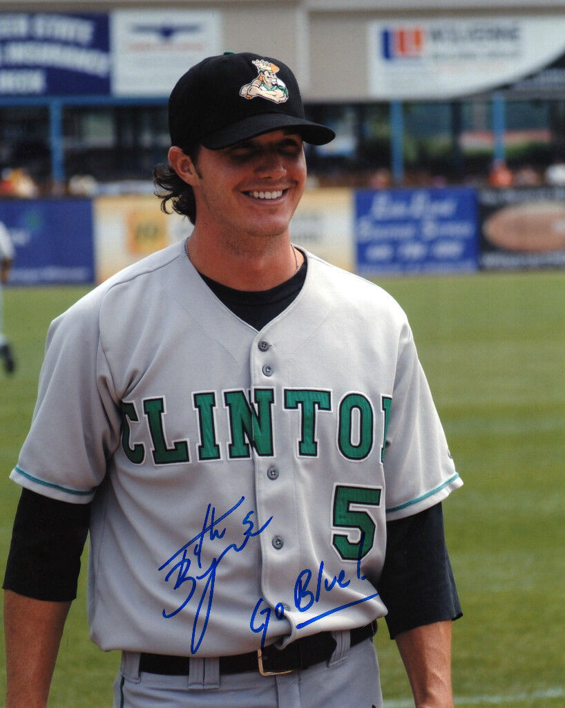 Tyler Burgoon Mariners prospect signed Photo Poster painting Michigan