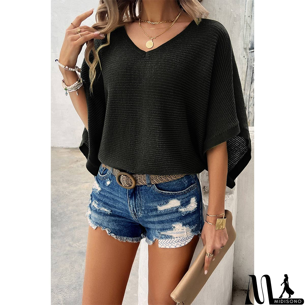 MidiSono - Solid V Neck Knit Loose Fit Bat Sleeves Top