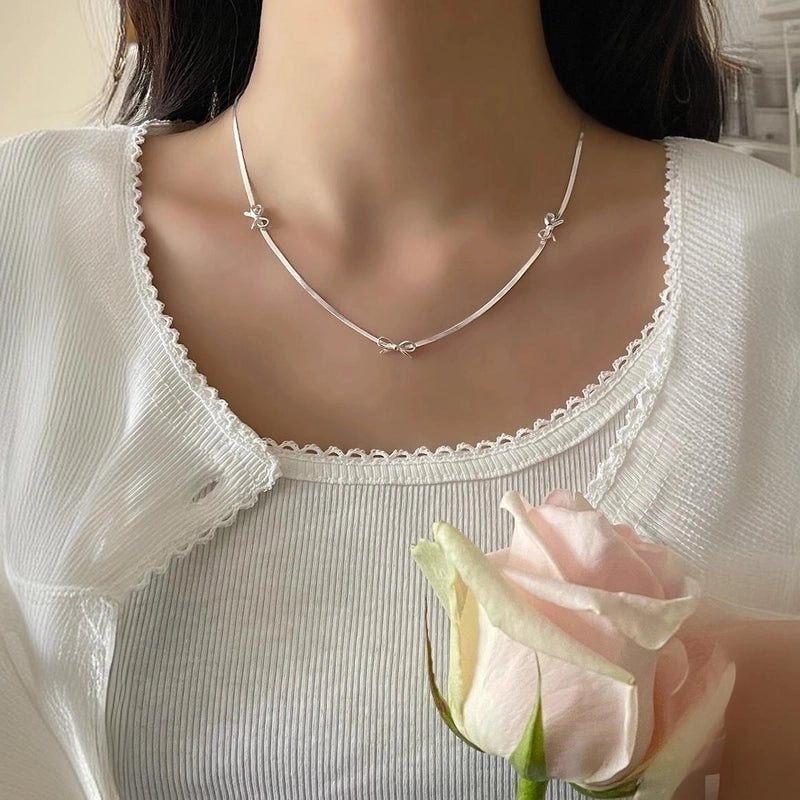 925 Sterling Silver Water Plating Snake Chain Hollow Out Bow Knot Necklace