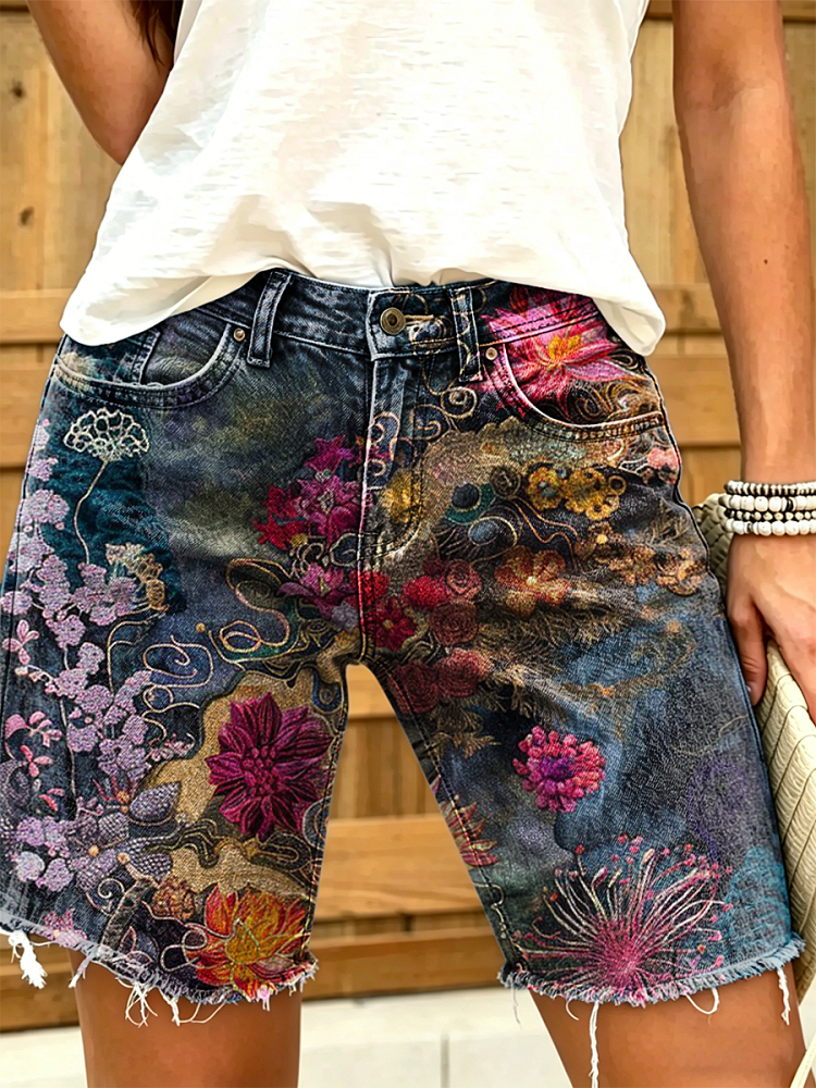 Women's Retro Ethnic Floral Art Print Casual Washed Cotton Denim Shorts