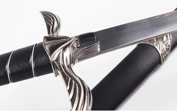 Hidden Blade Assassin's Creed Sword of Altair image 6