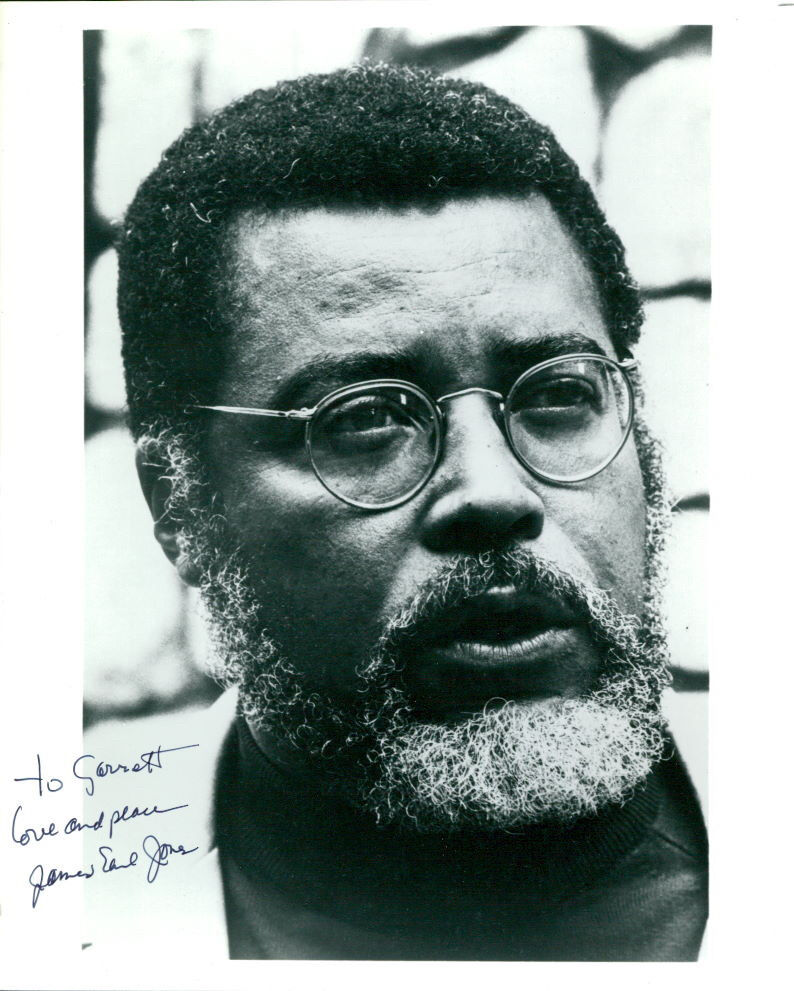 James Earl Jones (Vintage, Inscribed) signed Photo Poster painting COA