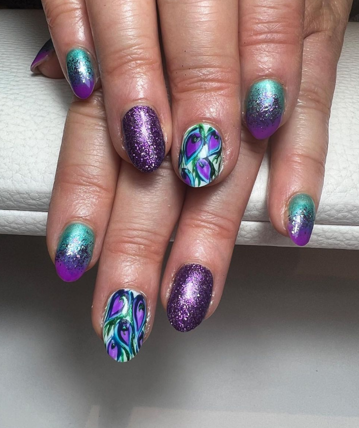 Nail Art & Designs: Acrylic Gems On Nails