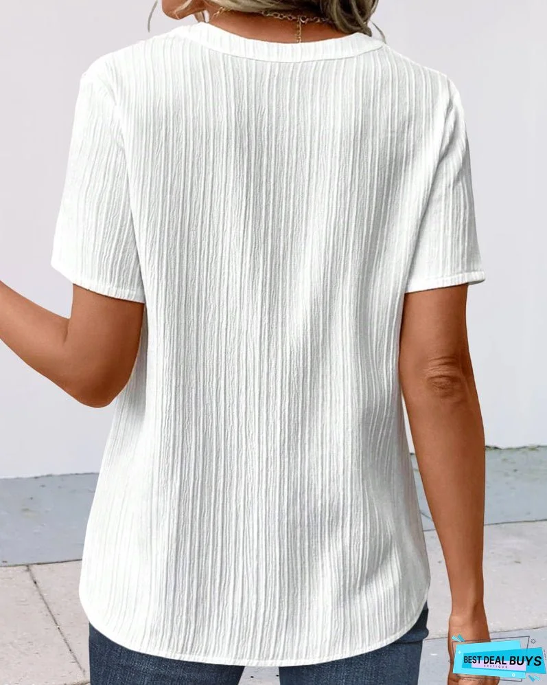 Effortless and Chic winter T-shirt