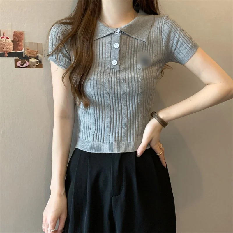 Uveng Uveng Collar Front Shoulder Short-Sleeved Knitted T-Shirt Girl Summer Design Small Sweet Hot Girl Exposed Umbilly Short Top