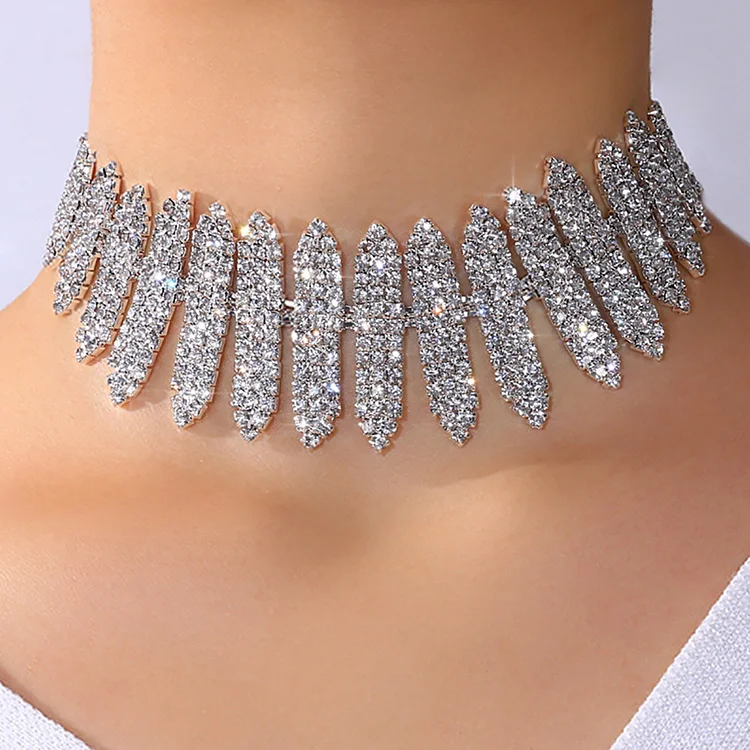 Fashion Silver Bullet Shaped Rhinestone Necklace
