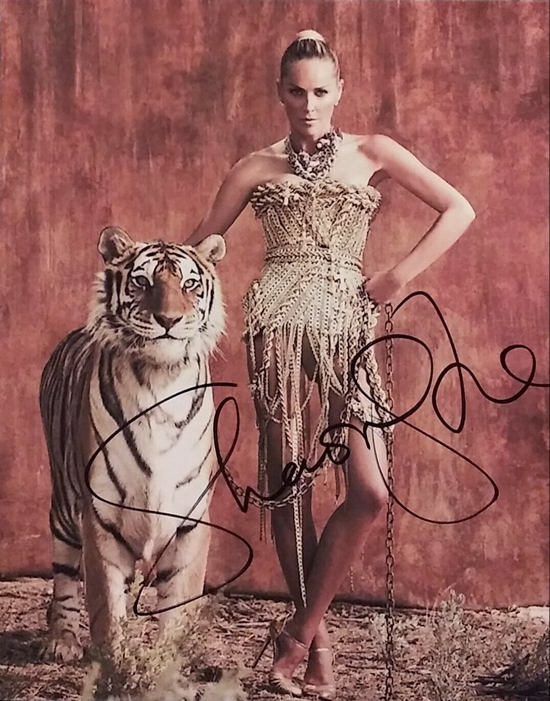 Sharon Stone signed 8 x 10