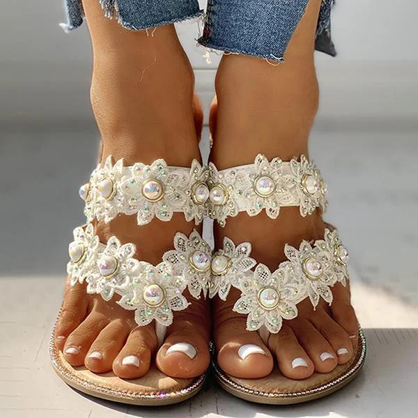 HUXM Studded Toe Post Flat Slippers