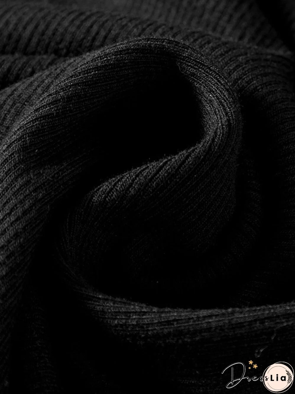 Black Star Sequin Embellished Half Sleeve Knit Top