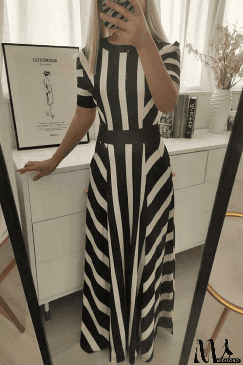 MidiSono - Striped Colorblock Short Sleeve Maxi Dress