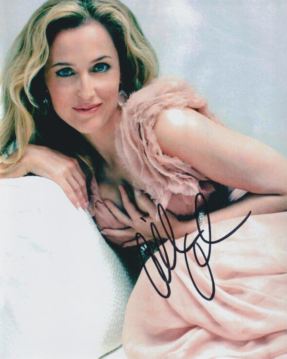 Gillian Anderson (X-Files) signed 8x10 Photo Poster painting