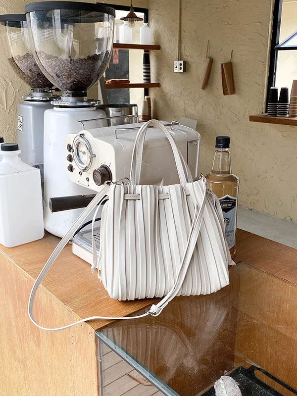 Drawstring Pleated Pure Color Crossbody Bags Handbags