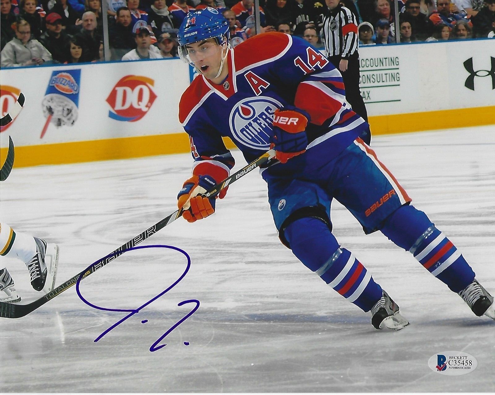 JORDAN EBERLE Signed Edmonton OILERS 8x10 Photo Poster painting with Beckett COA