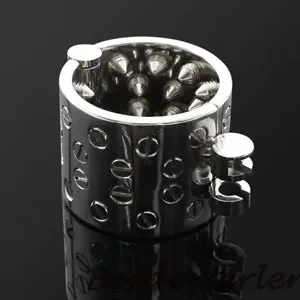 pornhint Pornhint 4 Rows short Spikes Scrotum Pendant Male Chastity Device Teeth Stealth Lock